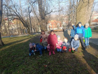 DĚTSKÉ HŘIŠTĚ - VI. ODDĚLENÍ (P. STAŇKOVÁ)