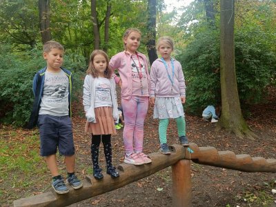 POBYT V PARKU - VI. ODDĚLENÍ (P. STAŇKOVÁ)