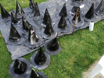 PŘÍPRAVA NA HALLOWEEN - II. ODDĚLENÍ (D. PIVOŇKOVÁ)